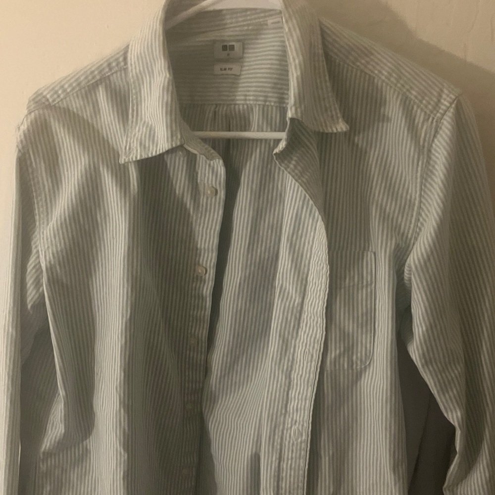 Uniqlo Men's Casual Striped Shirt - Light Blue